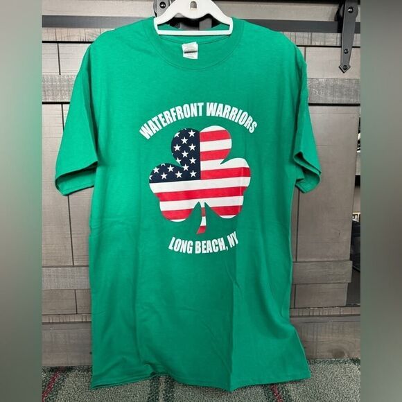 Gildan green T-shirt w flag shamrock design and Waterfront Warriors NWOT M - Picture 1 of 7